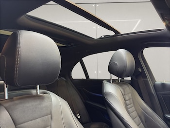 Used Mercedes-Benz E Class 2017 for sale - 76910492: Photo