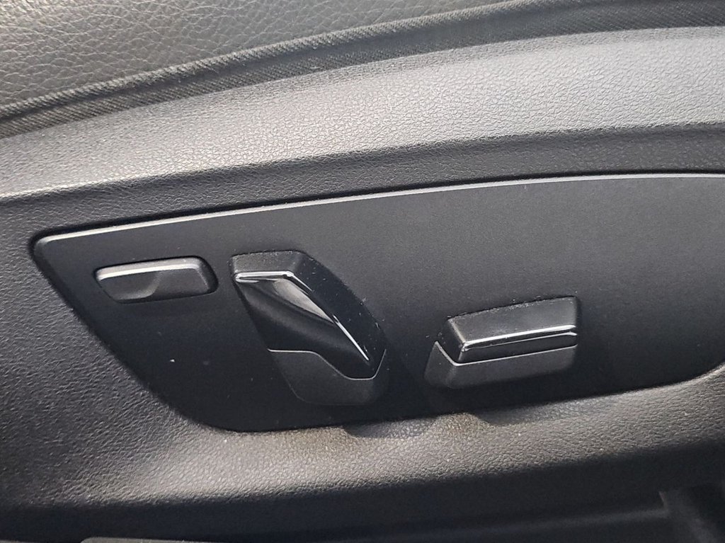 Used BMW 5 Series 2017 for sale - 76654797: Photo 26