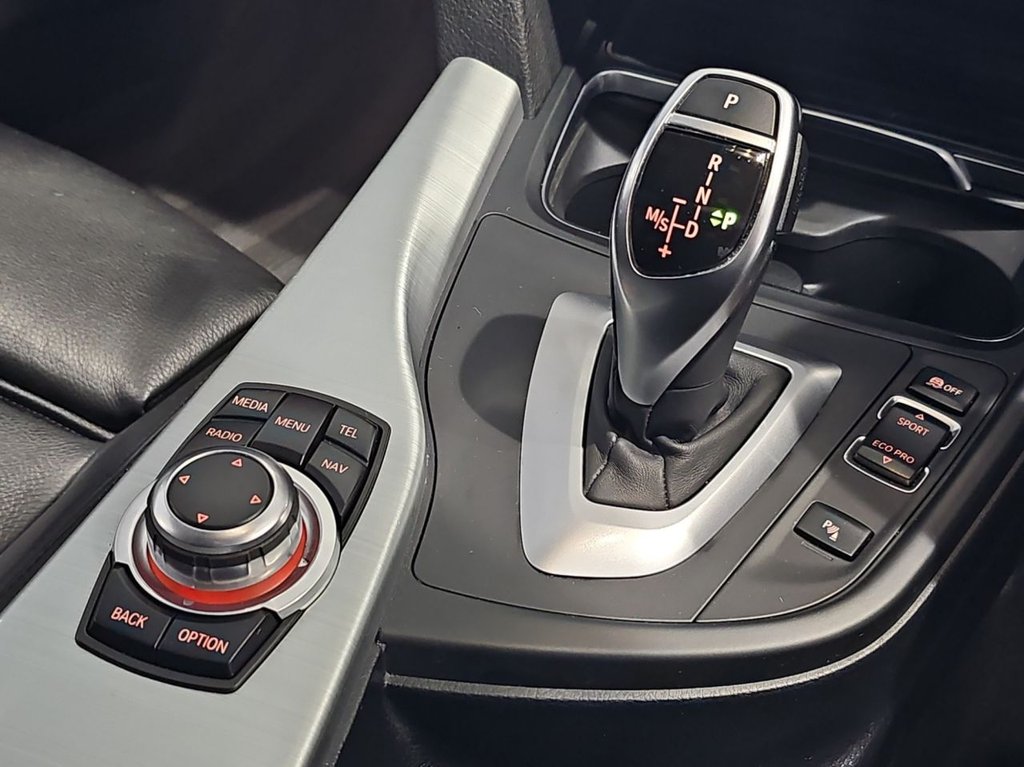 Used BMW 3 Series 2017 for sale - 76654452: Photo 20