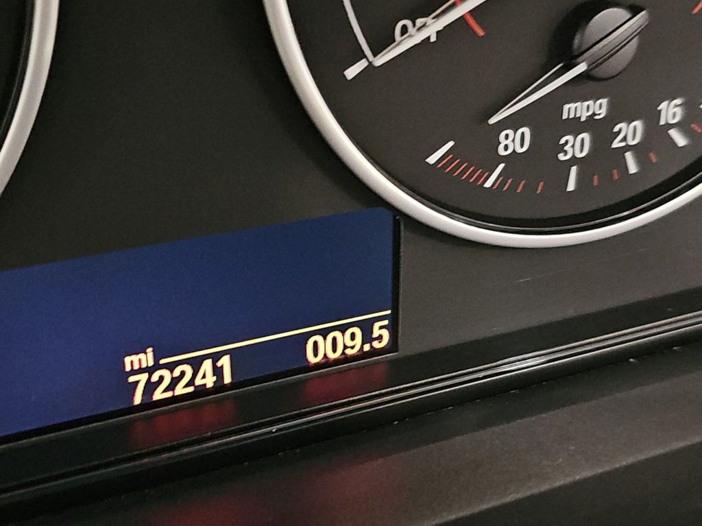 Used BMW 3 Series 2017 for sale - 76654452: Photo 27