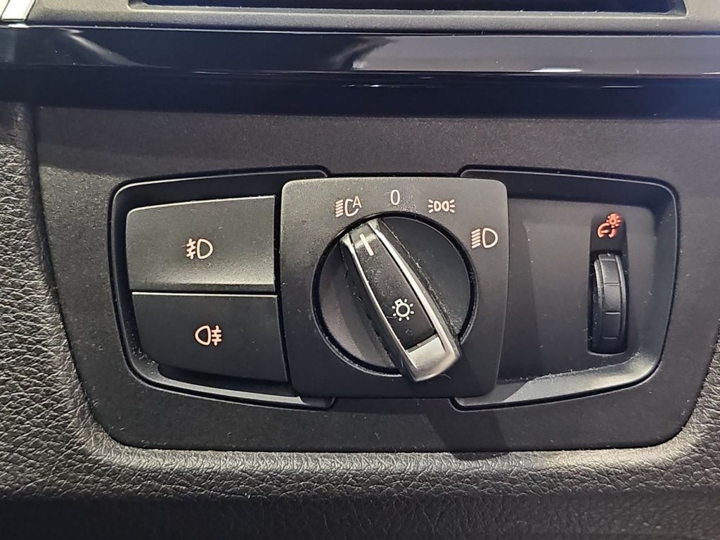 Used BMW 3 Series 2017 for sale - 76654452: Photo 28