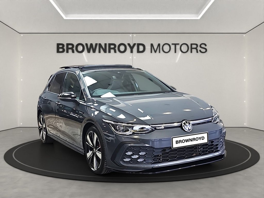 Used Volkswagen Golf 2021 for sale - 76820590: Photo 1