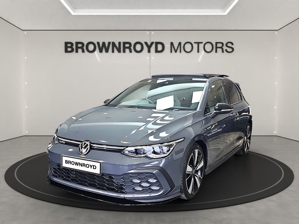 Used Volkswagen Golf 2021 for sale - 76820590: Photo 2