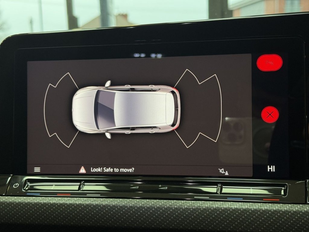 Used Volkswagen Golf 2022 for sale - 77212053: Photo 25