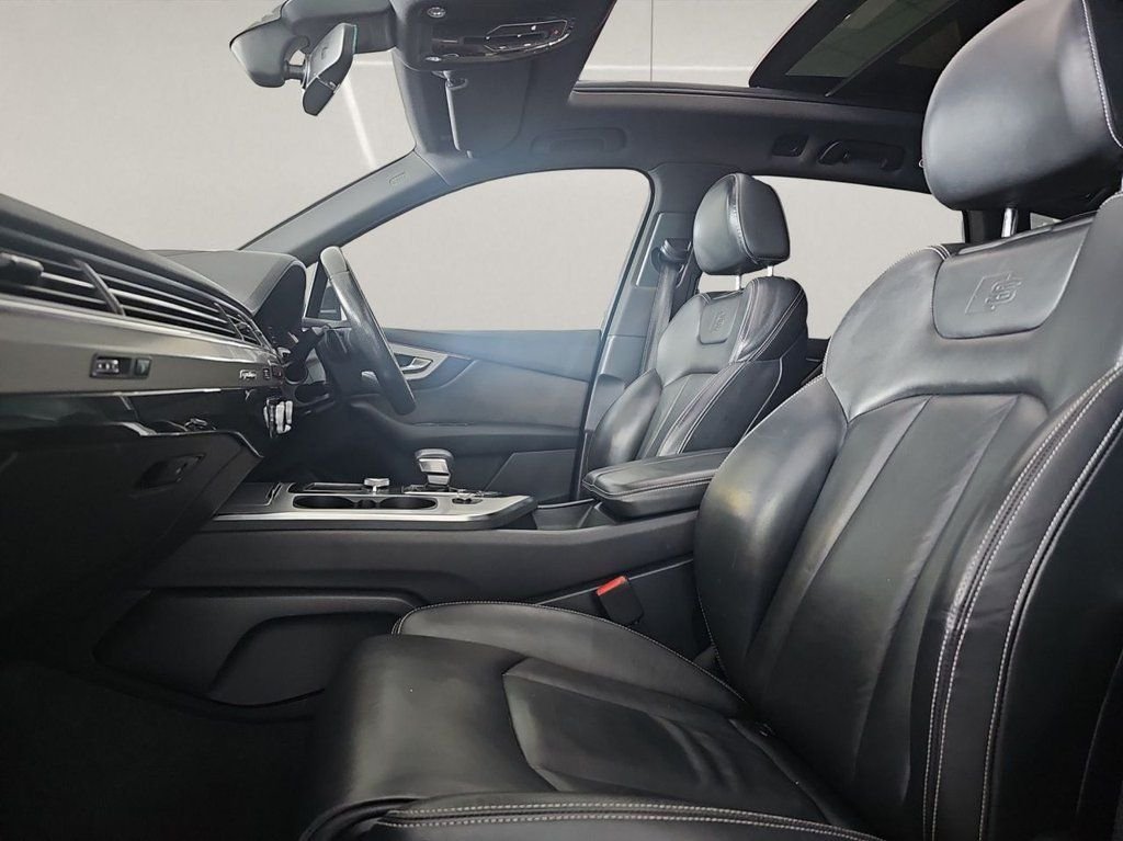 Used Audi Q7 2018 for sale - 76654689: Photo 10