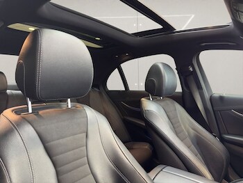 Used Mercedes-Benz E Class 2018 for sale - 77463782: Photo