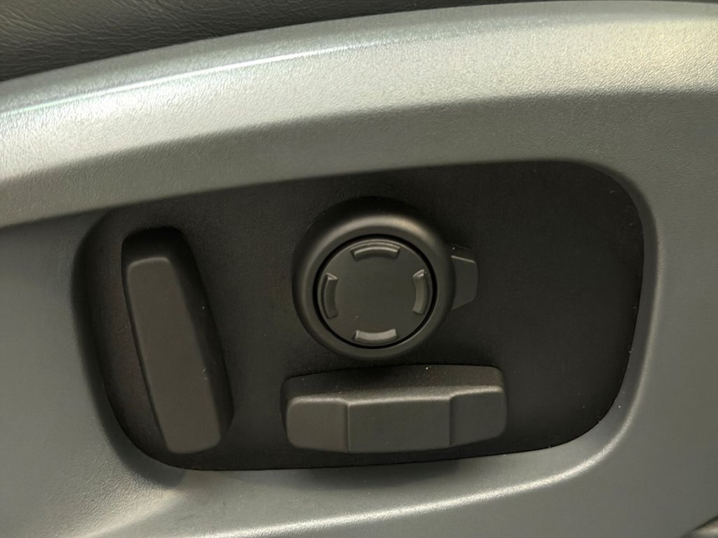 Used Land Rover Defender 2023 for sale - 77780863: Photo 22