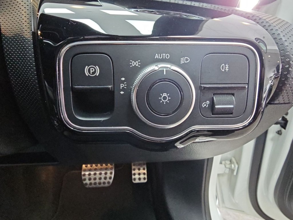 Used Mercedes-Benz A-Class 2018 for sale - 78212818: Photo 20