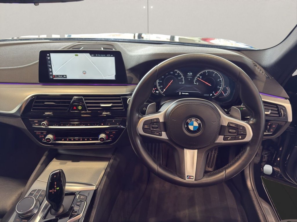 Used BMW 5 Series 2018 for sale - 76654743: Photo 2