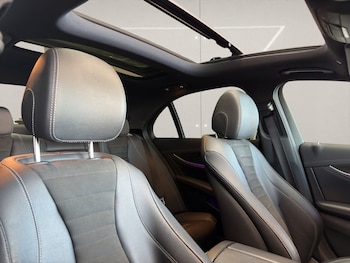 Used Mercedes-Benz E Class 2018 for sale - 77734236: Photo