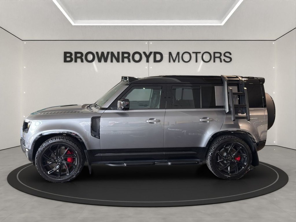 Used Land Rover Defender 2023 for sale - 76654315: Photo 13