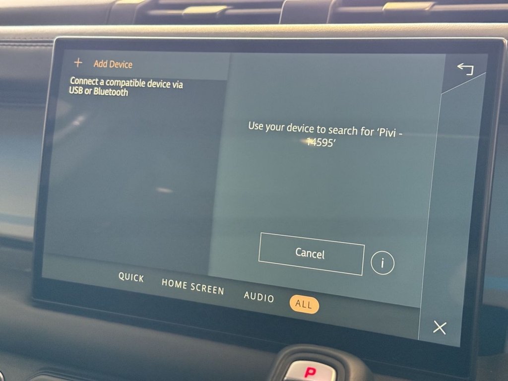 Used Land Rover Defender 2023 for sale - 76654315: Photo 23