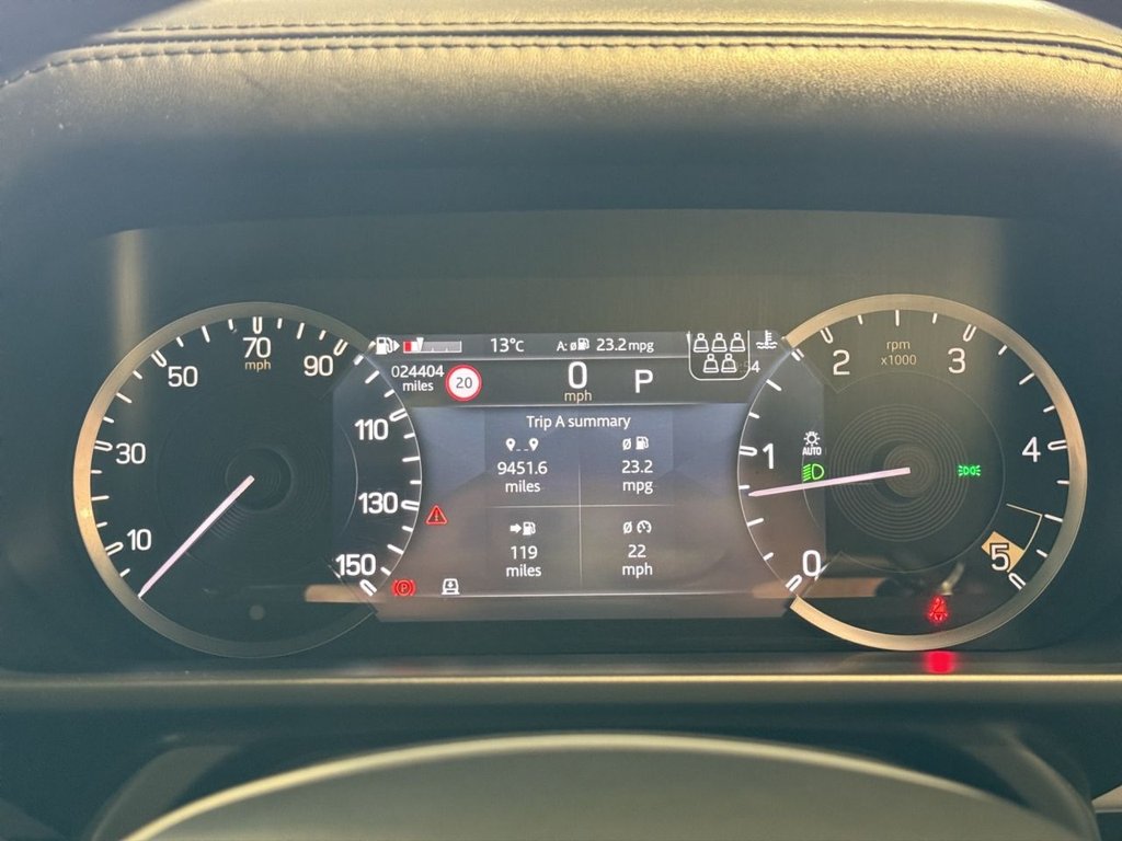 Used Land Rover Defender 2023 for sale - 76654315: Photo 33