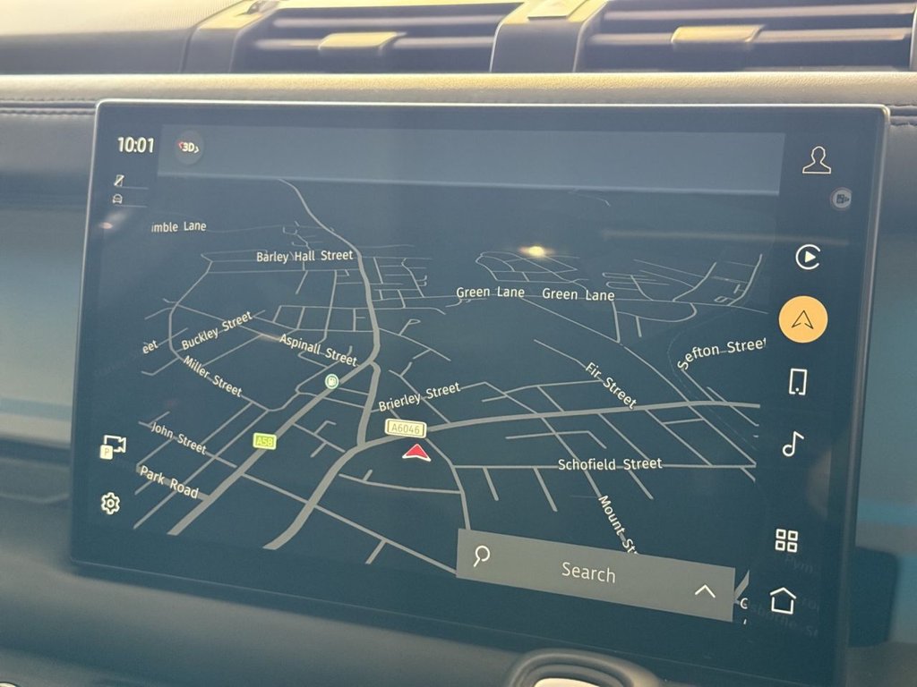 Used Land Rover Defender 2023 for sale - 76654315: Photo 6