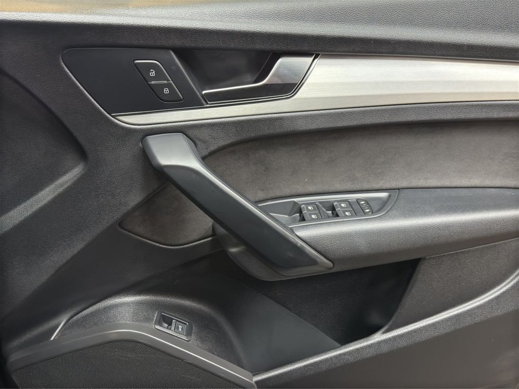 Used Audi Q5 2019 for sale - 77288302: Photo 29