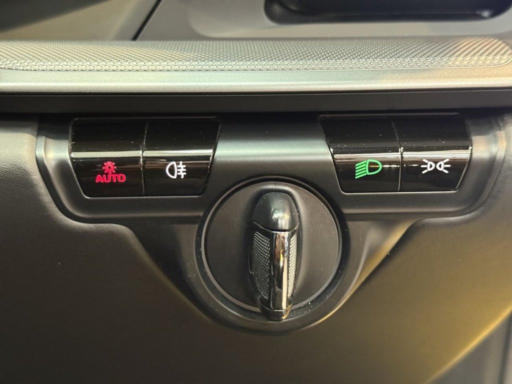 Used Porsche 911 2020 for sale - 76654812: Photo 31