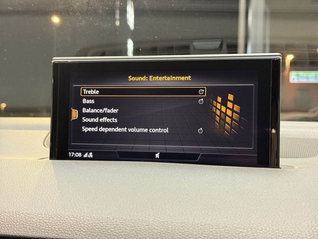 Used Audi Q7 2019 for sale - 76654658: Photo 31