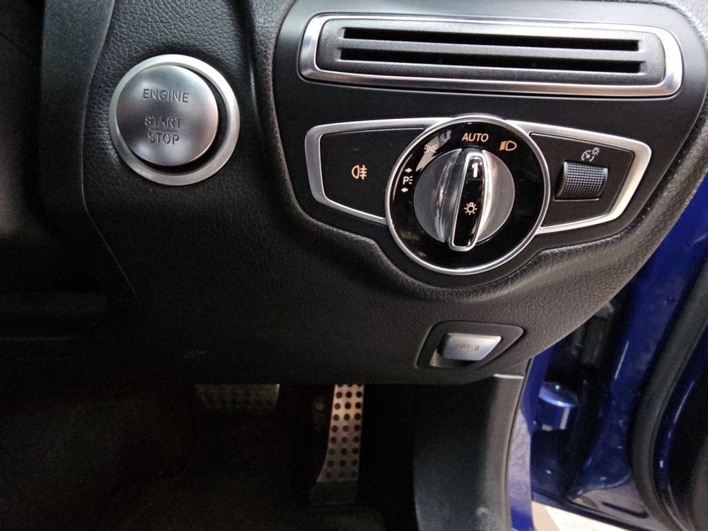 Used Mercedes-Benz GLC 2017 for sale - 76711369: Photo 20