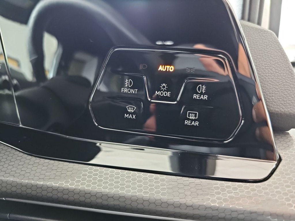 Used Volkswagen Golf 2023 for sale - 76654864: Photo 20