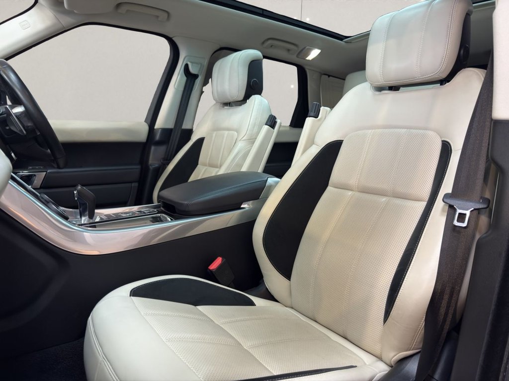Used Land Rover Range Rover Sport 2018 for sale - 76654426: Photo 14