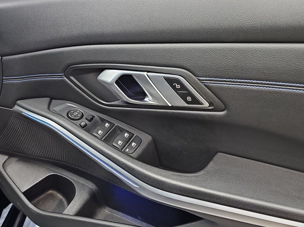 Used BMW 3 Series 2021 for sale - 76654568: Photo 14