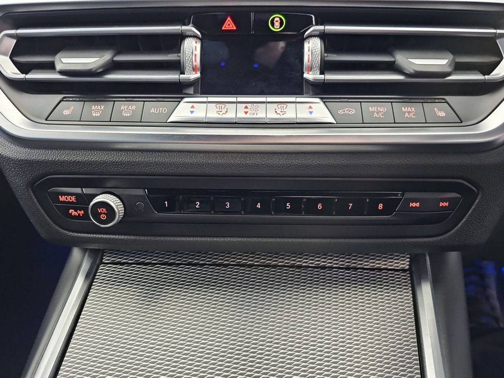 Used BMW 3 Series 2021 for sale - 76654568: Photo 22