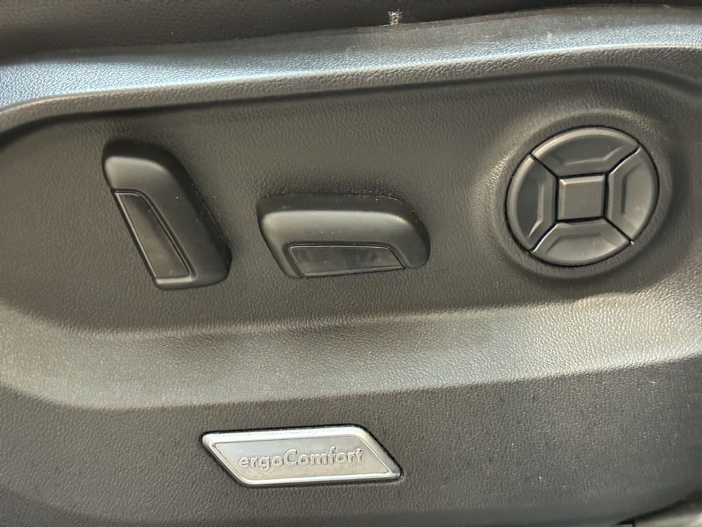 Used Volkswagen Touareg 2019 for sale - 77037628: Photo 12