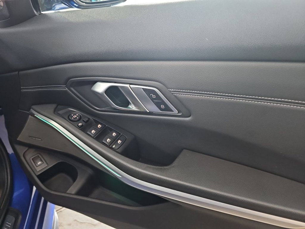 Used BMW 3 Series 2019 for sale - 76654867: Photo 29