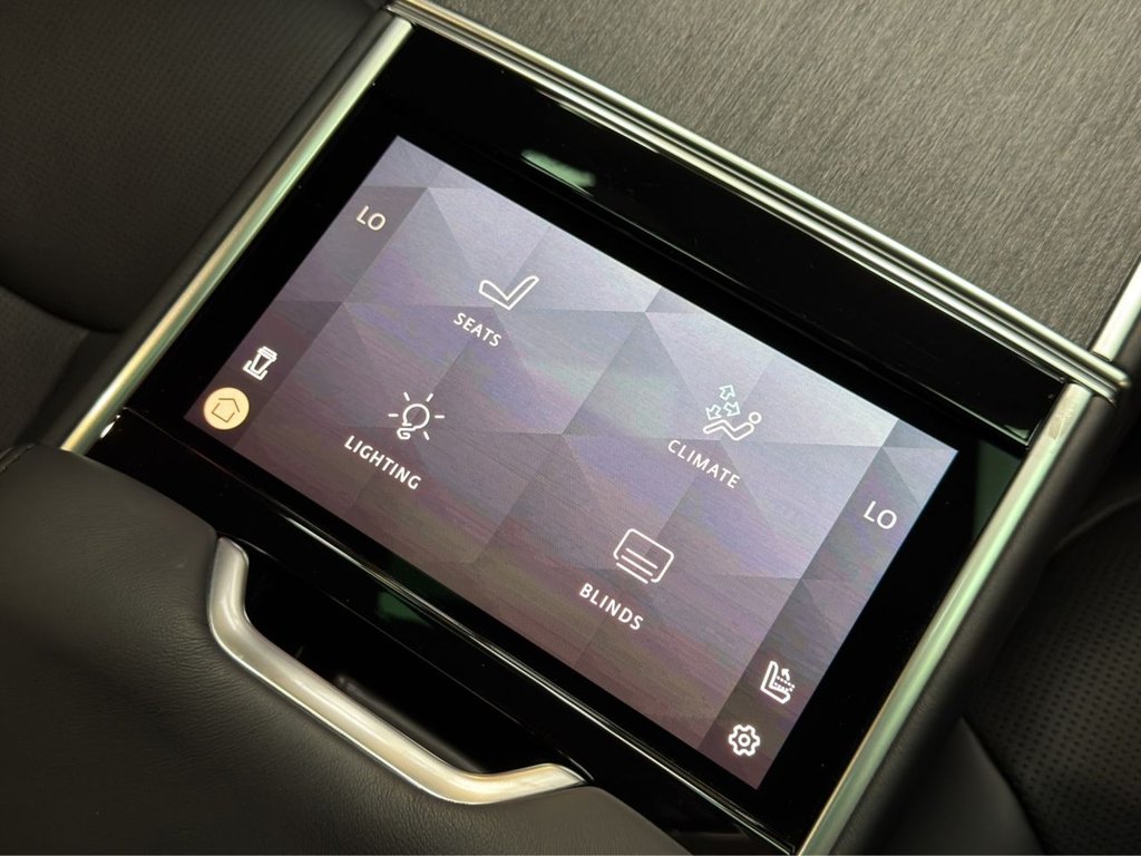 Used Land Rover Range Rover 2023 for sale - 77720430: Photo 31