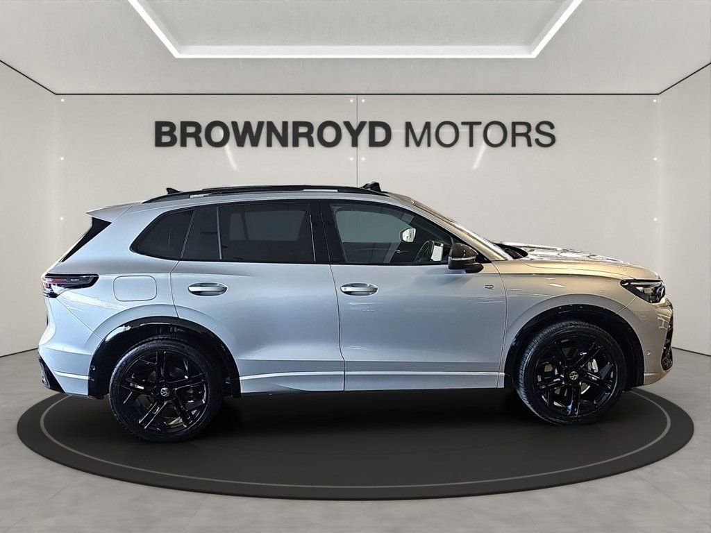 Used Volkswagen Tiguan 2024 for sale - 77122248: Photo 8