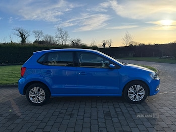 Used Volkswagen Polo 2015 for sale - 77613220: Photo