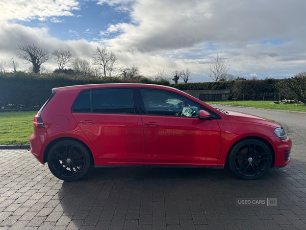 Used Volkswagen Golf 2013 for sale - 77613226: Photo 2