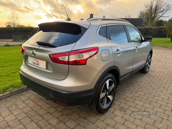 Used Nissan Qashqai 2017 for sale - 76729504: Photo 3