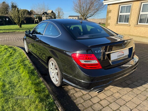 Used Mercedes-Benz C Class 2012 for sale - 77230983: Photo 5