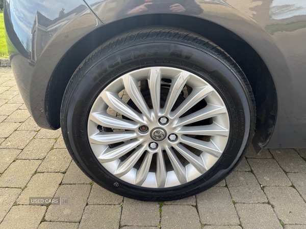 Used Vauxhall ADAM 2013 for sale - 77799621: Photo 8