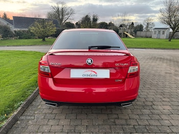 Used Skoda Octavia 2014 for sale - 76513824: Photo