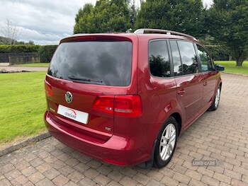 Used Volkswagen Touran 2011 for sale - 75416014: Photo