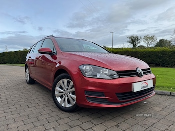 Volkswagen - Golf