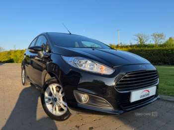 2015 - 1.25 82 Zetec 5dr