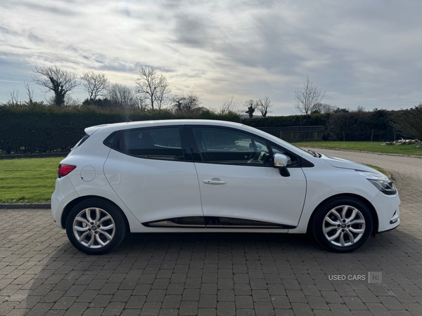 Used Renault Clio 2017 for sale - 77799626: Photo 2