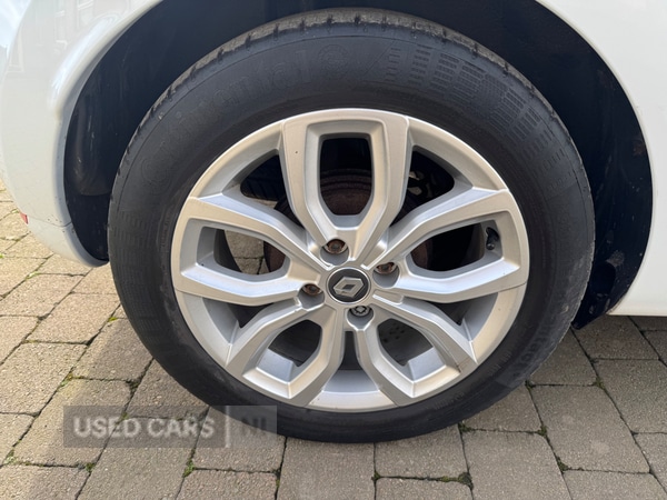 Used Renault Clio 2017 for sale - 77799626: Photo 8