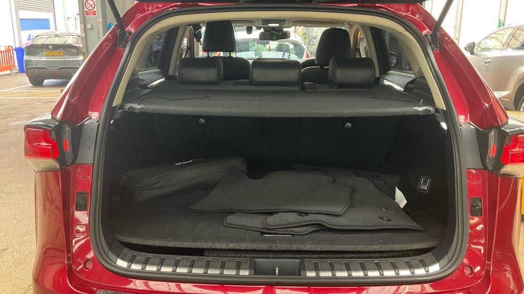 Lexus NX 