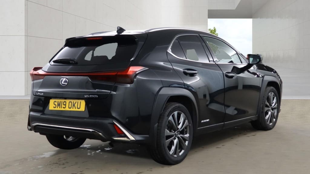 Lexus UX 