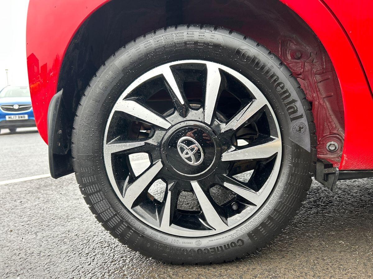 Used Toyota AYGO 2021 for sale - 77787601: Photo 12