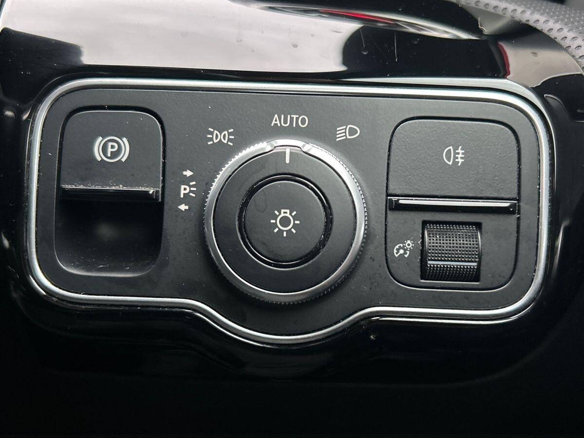 Used Mercedes-Benz A-Class 2022 for sale - 76299911: Photo 43