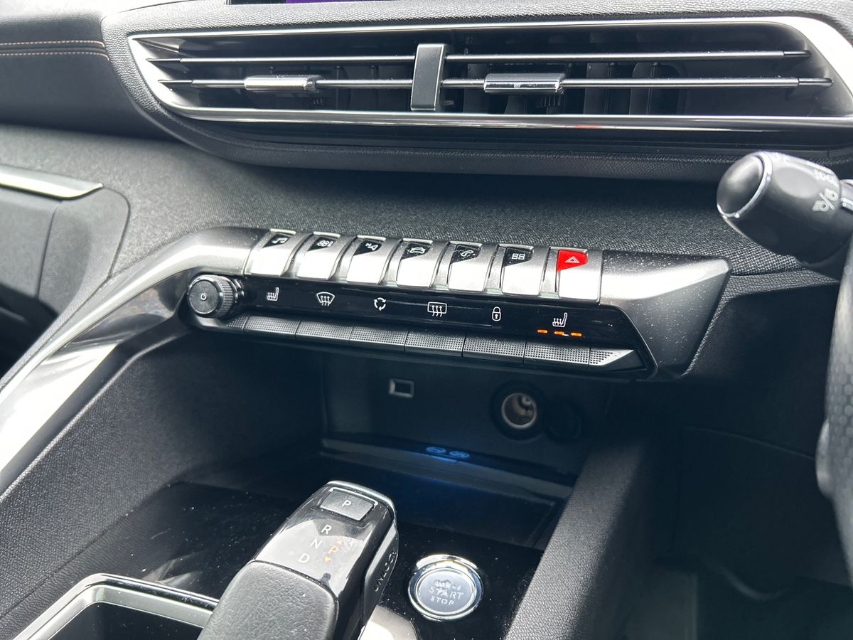 Used Peugeot 3008 2020 for sale - 77620428: Photo 37