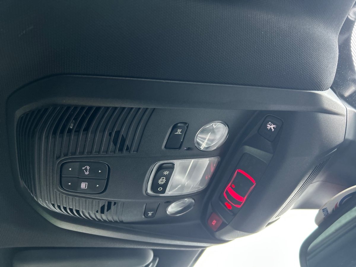 Used Peugeot 3008 2020 for sale - 77620428: Photo 43