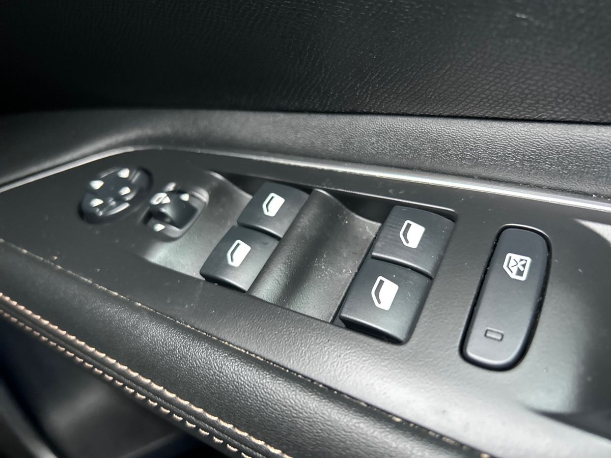 Used Peugeot 3008 2020 for sale - 77620428: Photo 45