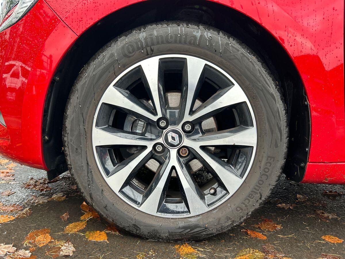 Used Renault Clio 2023 for sale - 76890137: Photo 10