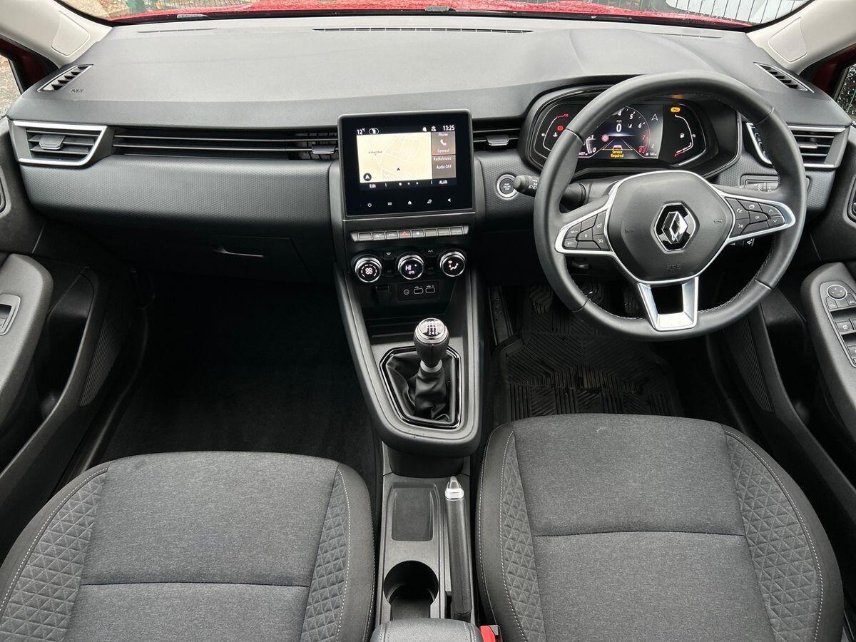 Used Renault Clio 2023 for sale - 76890137: Photo 7